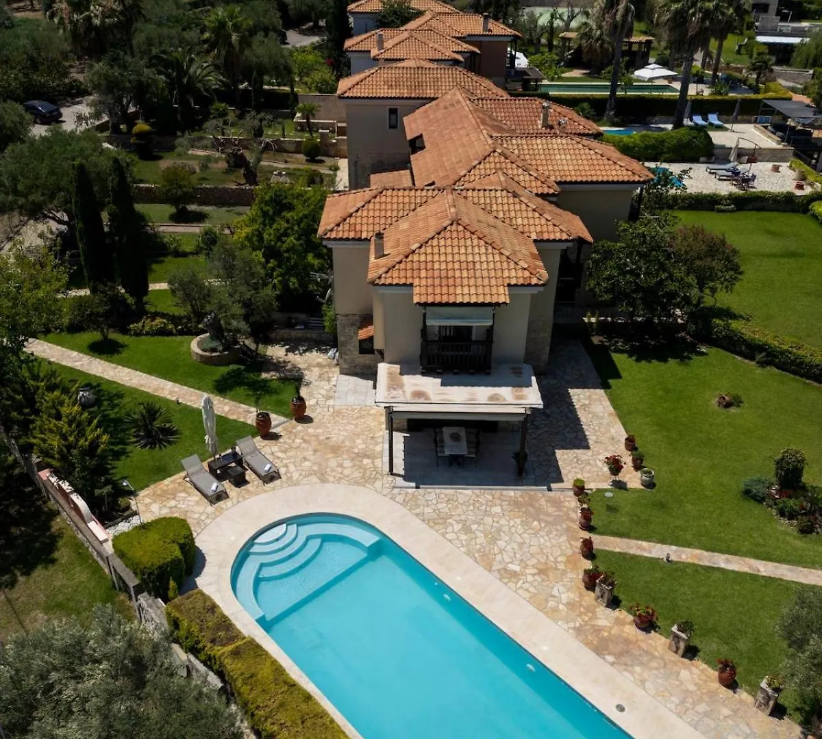 Eco Stone Villa With Private Pool And Jacuzzi Kalándra