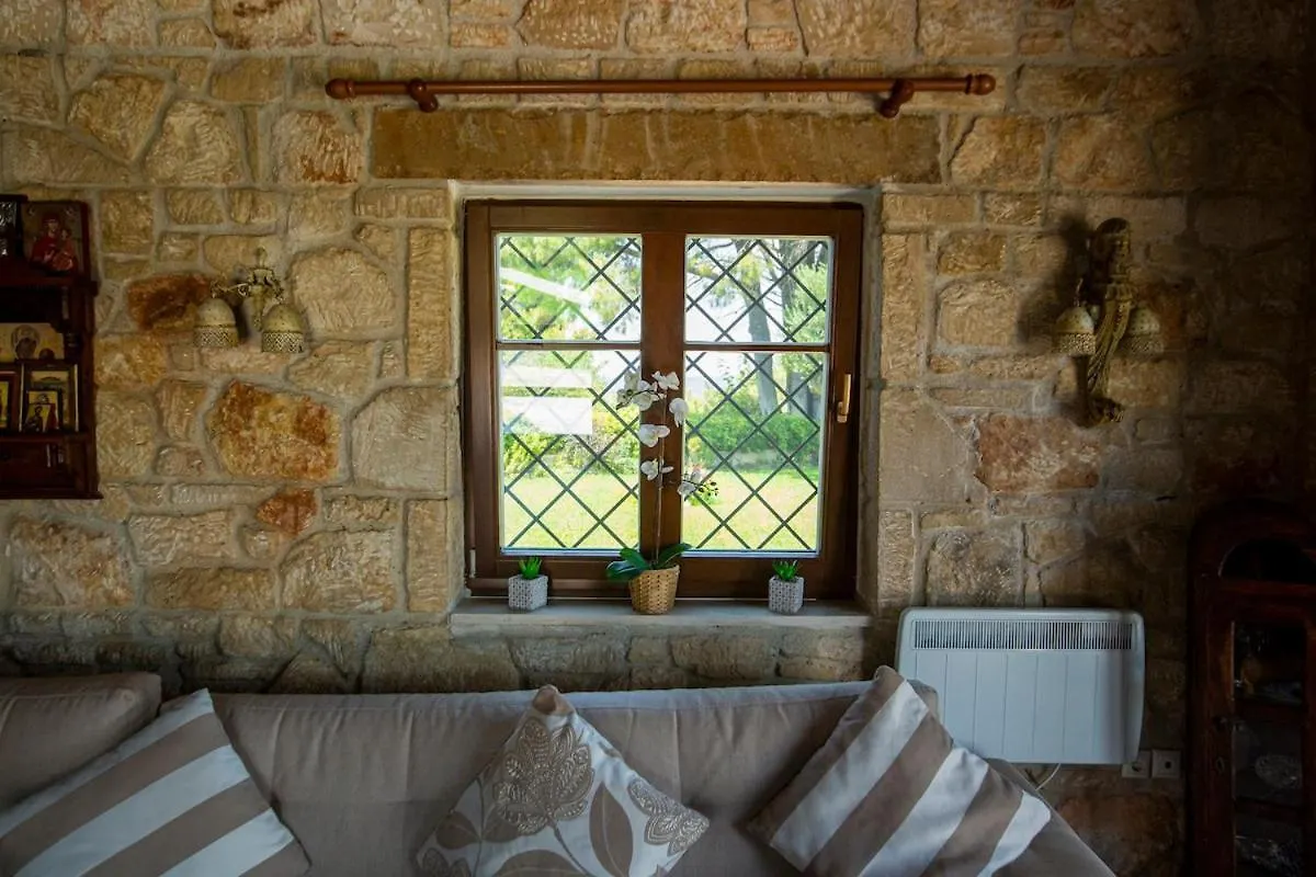 Eco Stone Villa With Private Pool And Jacuzzi Kalándra 0*,